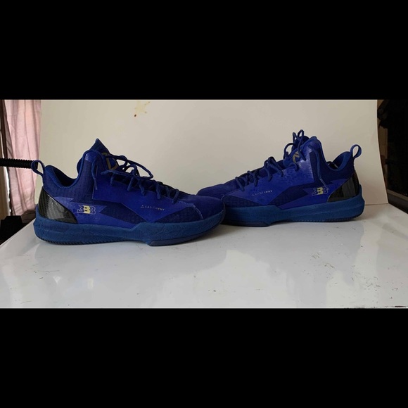 Zo2 Prime Remix ‘Independence Day Blue. Lonzo Ball - Picture 10 of 11